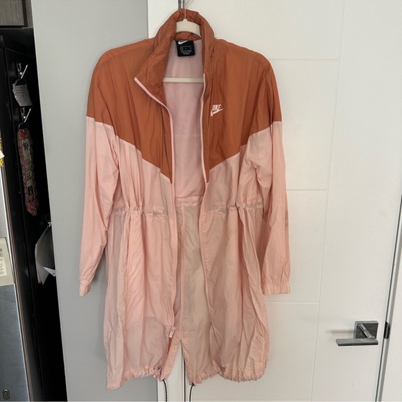 Nike Sportwear Windrunner Trench Coat - Picture 3 of 9